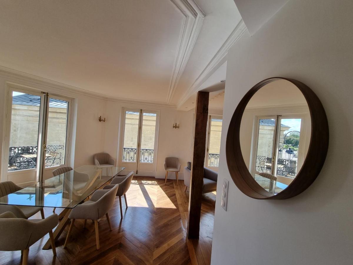 Face Chateau St Germain En Laye, Appartement 4 A 6 Personnes, 23 Min De Paris Champs-Elysees Saint-Germain-en-Laye Exterior photo
